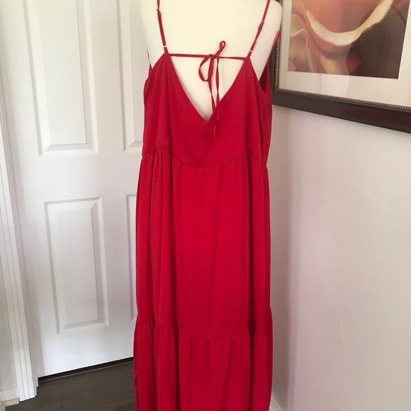 Tiered Dress - Picture 2 of 7